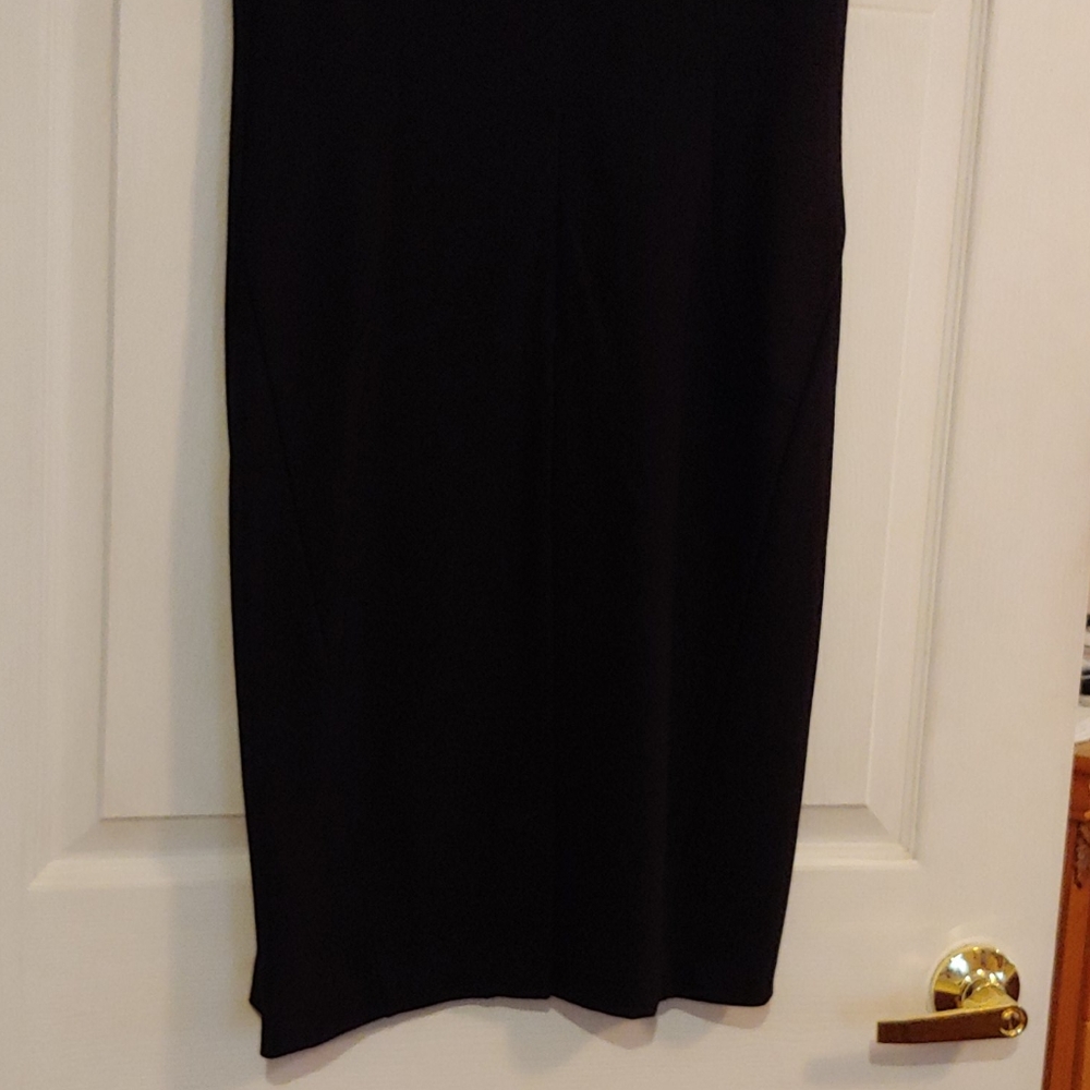 Dress - Picture 4 of 6